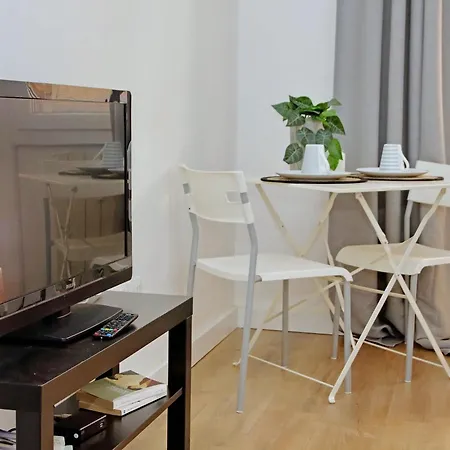 Primaveras Flat * Rome